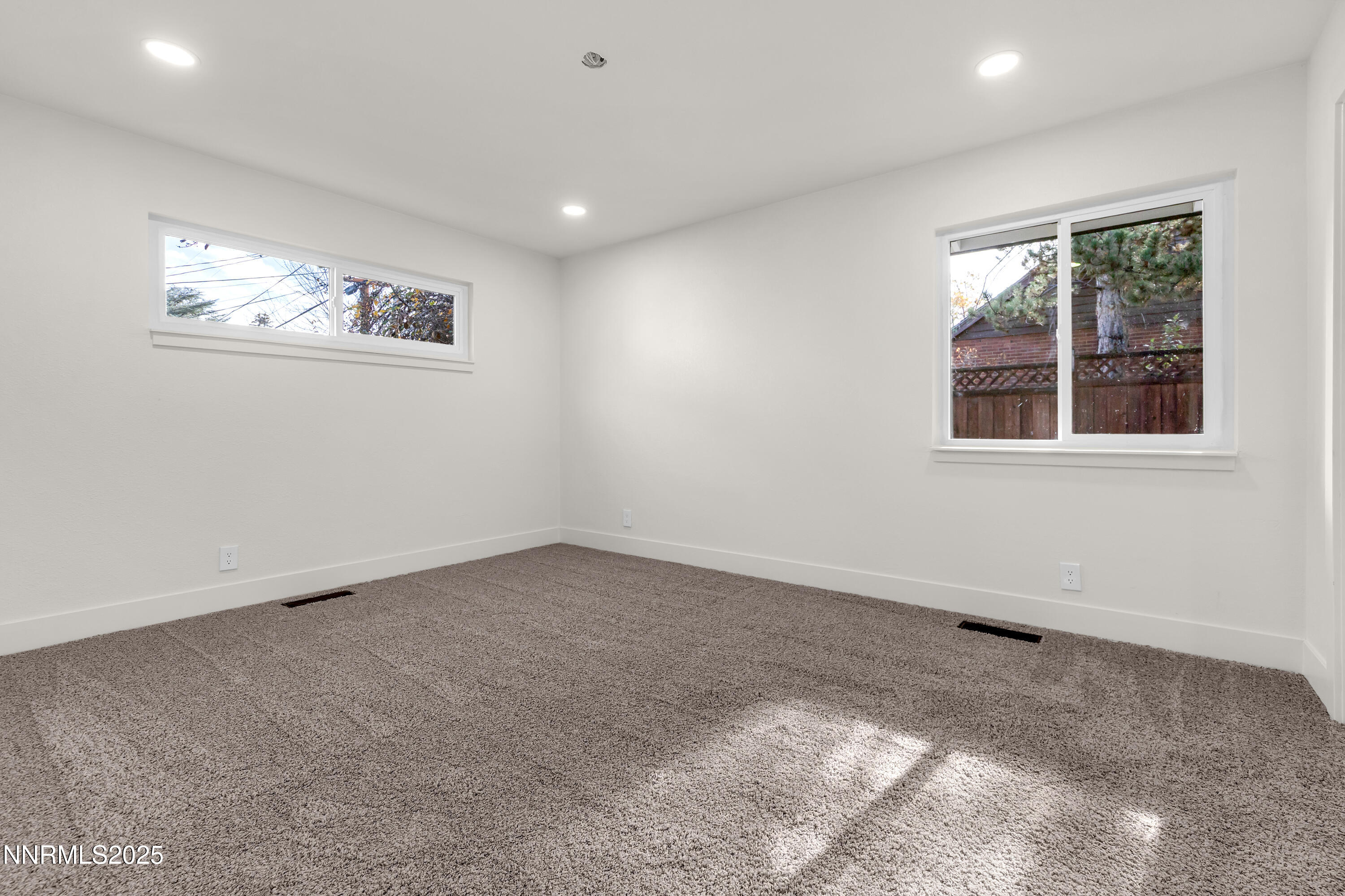 650 John Fremont Drive Reno, NV 89509 - Photo 17 of 37 an empty room with windows