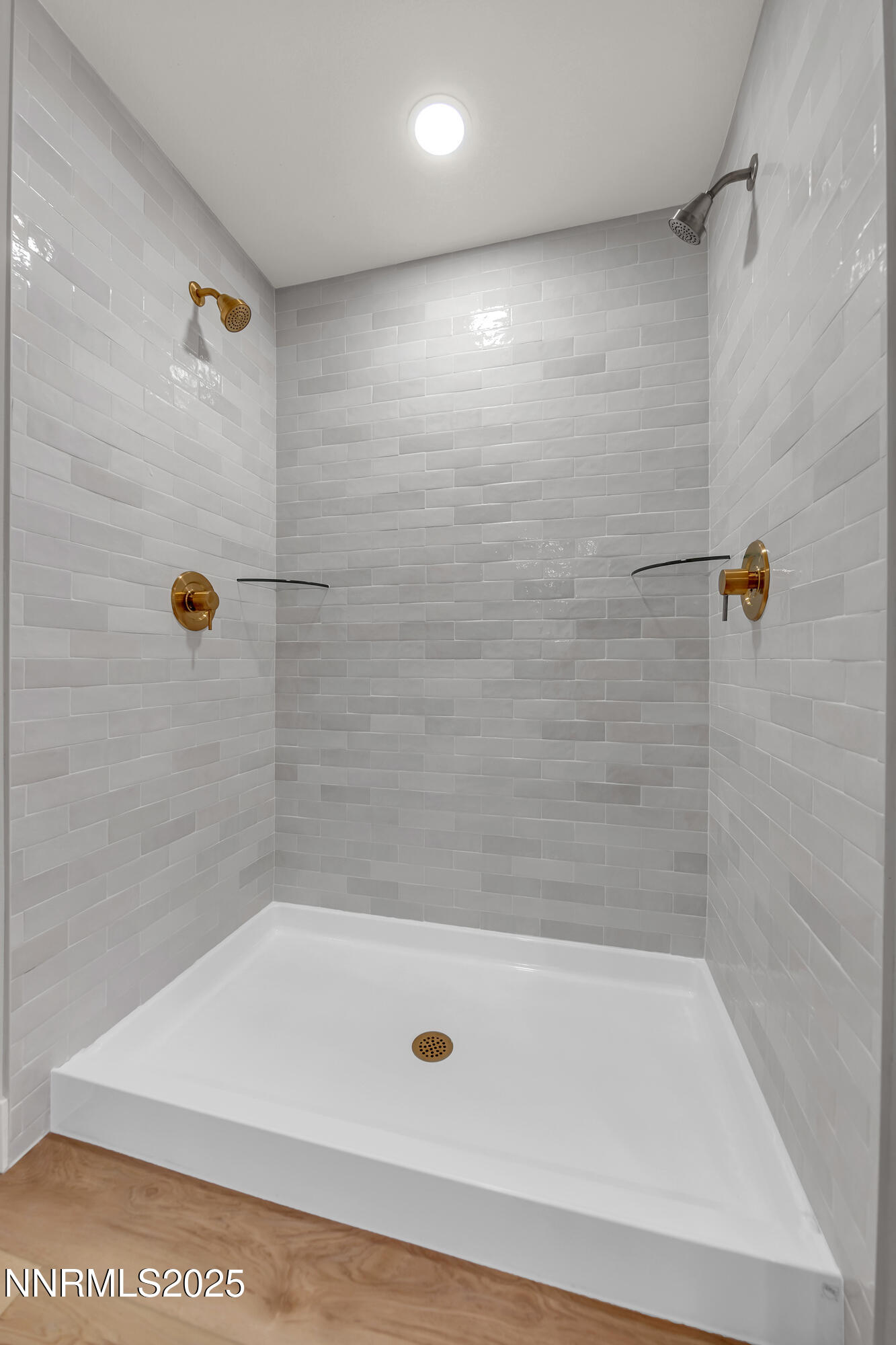 650 John Fremont Drive Reno, NV 89509 - Photo 25 of 37 a bathroom with a shower