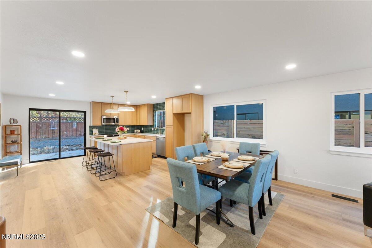 650 John Fremont Drive Reno, NV 89509 - Photo 6 of 37 06-DS203422