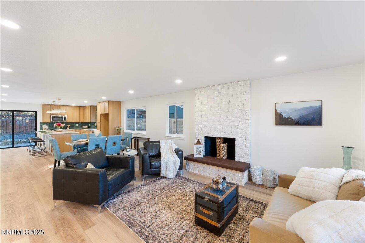 650 John Fremont Drive Reno, NV 89509 - Photo 9 of 37 01-DS203397