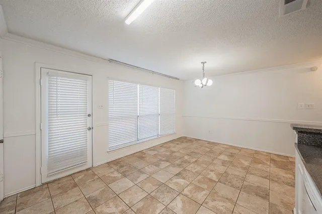 $1,795 | 808 Blessing Creek Drive, Euless, TX 76039