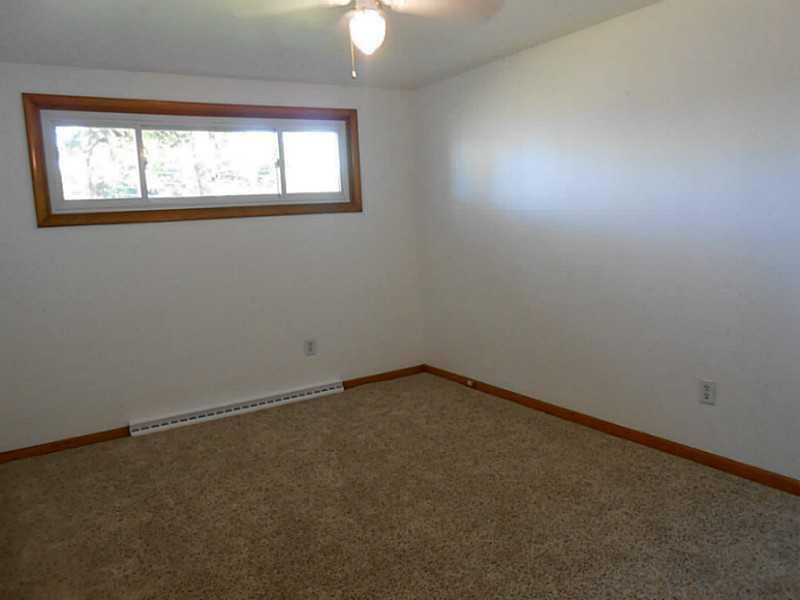 4509 Derr Road Springfield, OH 45503 - Photo 15 of 25