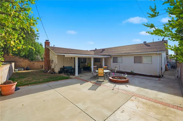 $829,900 | 27828 Parkvale Drive, Saugus, CA 91350