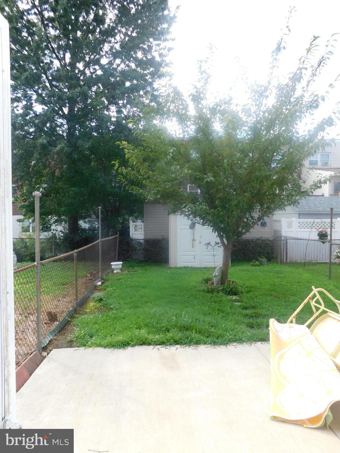 12807 Dunks Ferry Road Philadelphia, PA 19154 - Photo 23 of 25 Rear yard includes shed