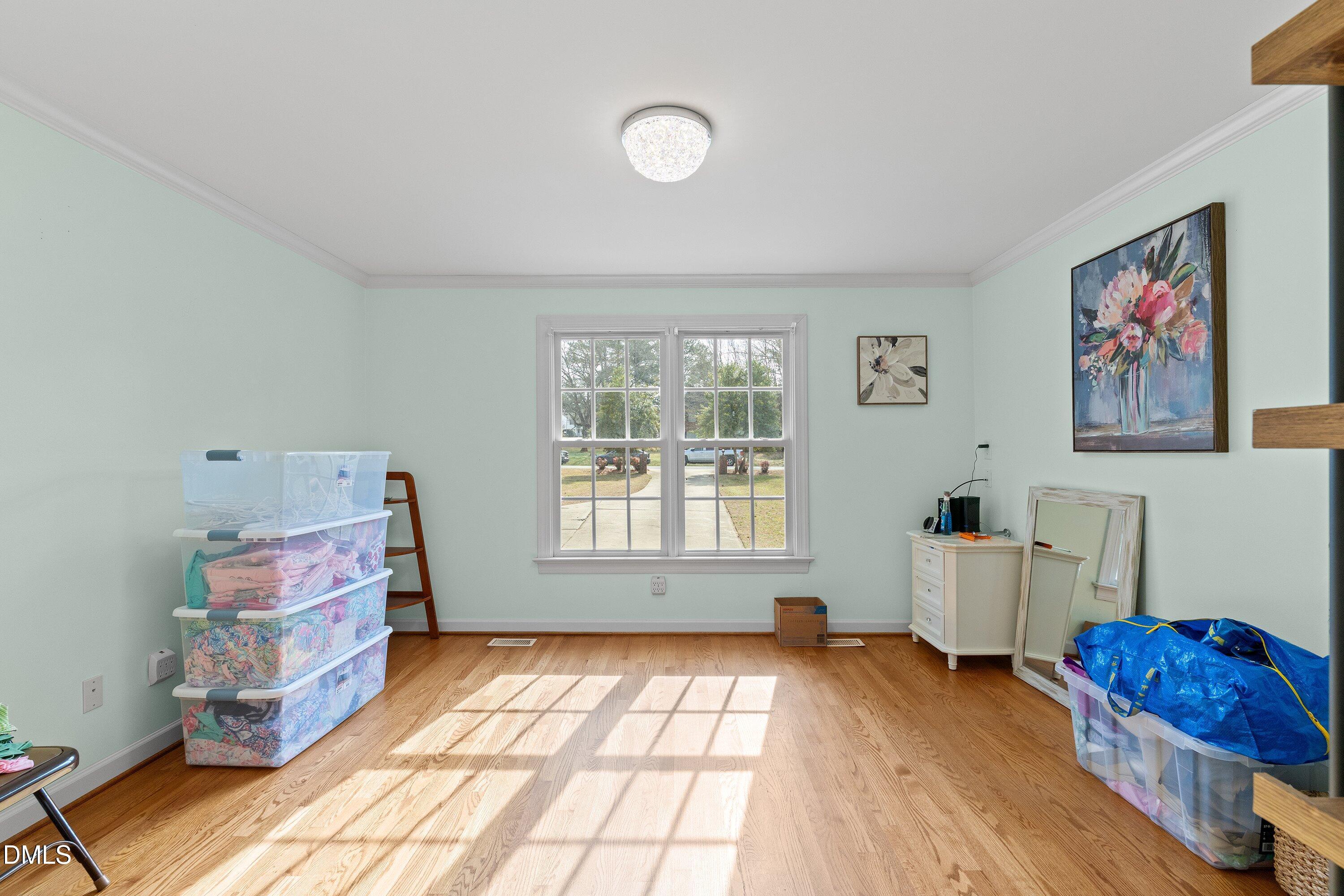 2500 Cravenridge Road Garner, NC 27529 - Photo 26 of 52 a room with furniture and a window