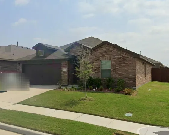 $2,325 | 2321 Denmark Lane, Fort Worth, TX 76108