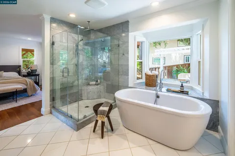 $1,795,000 | 4033 Valente Drive, Lafayette, CA 94549