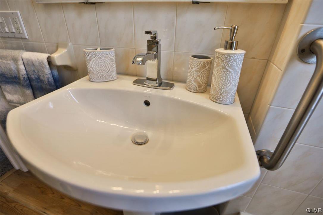 12 B Street Pen Argyl, PA 18072 - Photo 41 of 50 a close view of tap