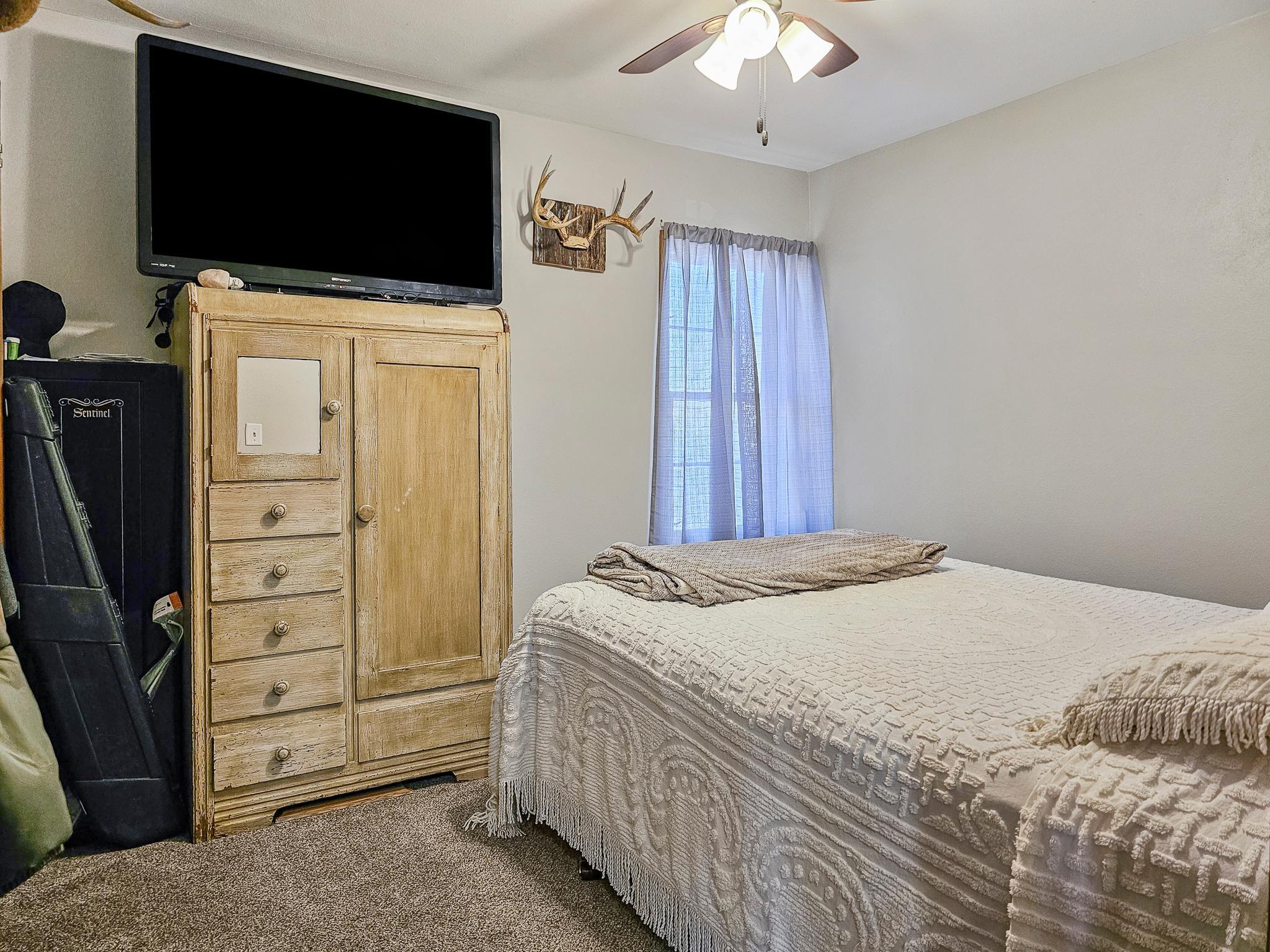 525 3rd Street Southeast Perham, MN 56573 - Photo 14 of 42