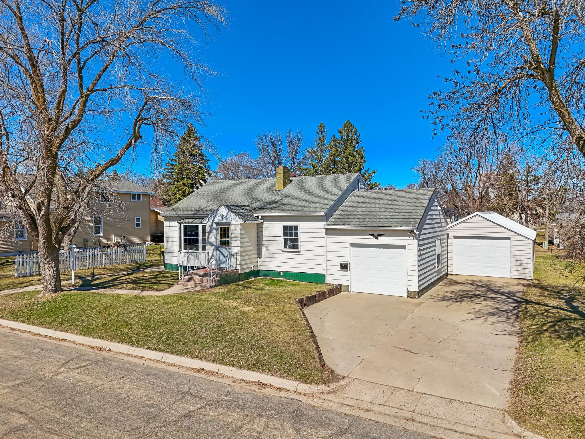 525 3rd Street Southeast Perham, MN 56573 - Photo 38 of 42