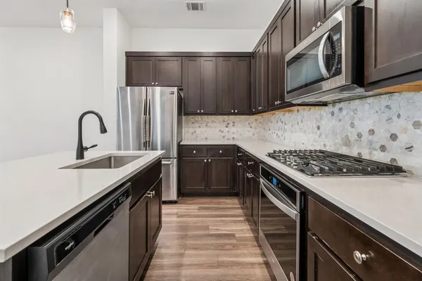 $2,800 | 2215 Adena Spgs Drive, Allen, TX 75013