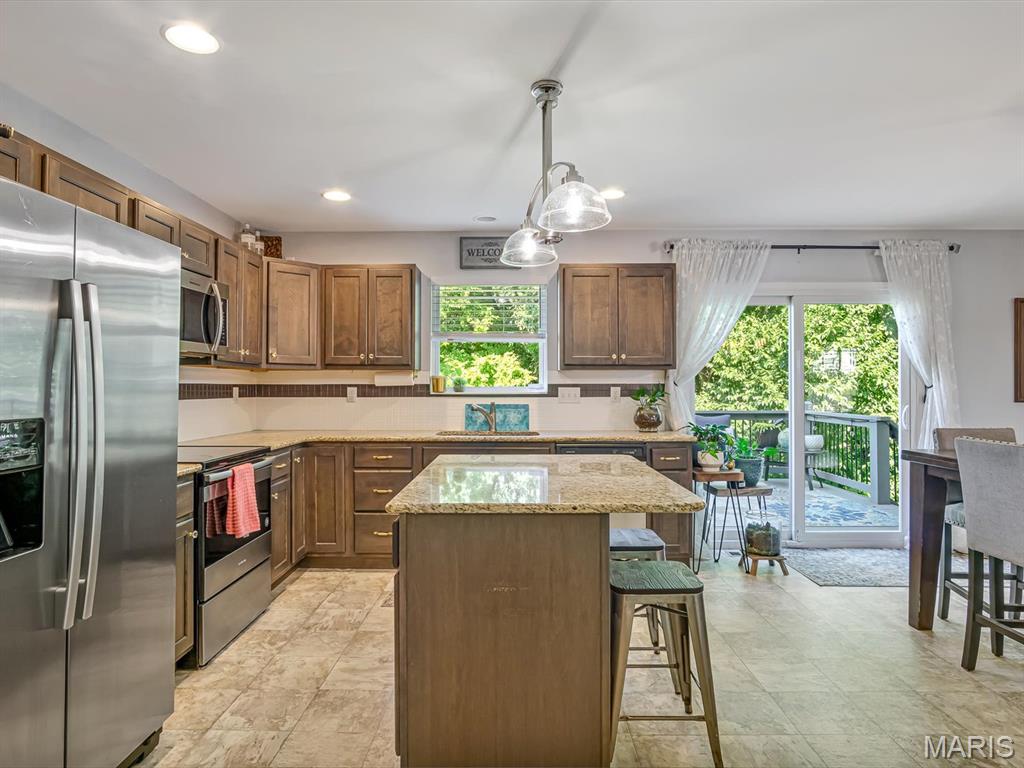 1235 Castle Green Drive Waterloo, IL 62298 - Photo 16 of 40