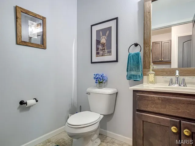 $399,900 | 1235 Castle Green Drive, Waterloo, IL 62298