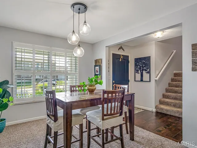 $399,900 | 1235 Castle Green Drive, Waterloo, IL 62298