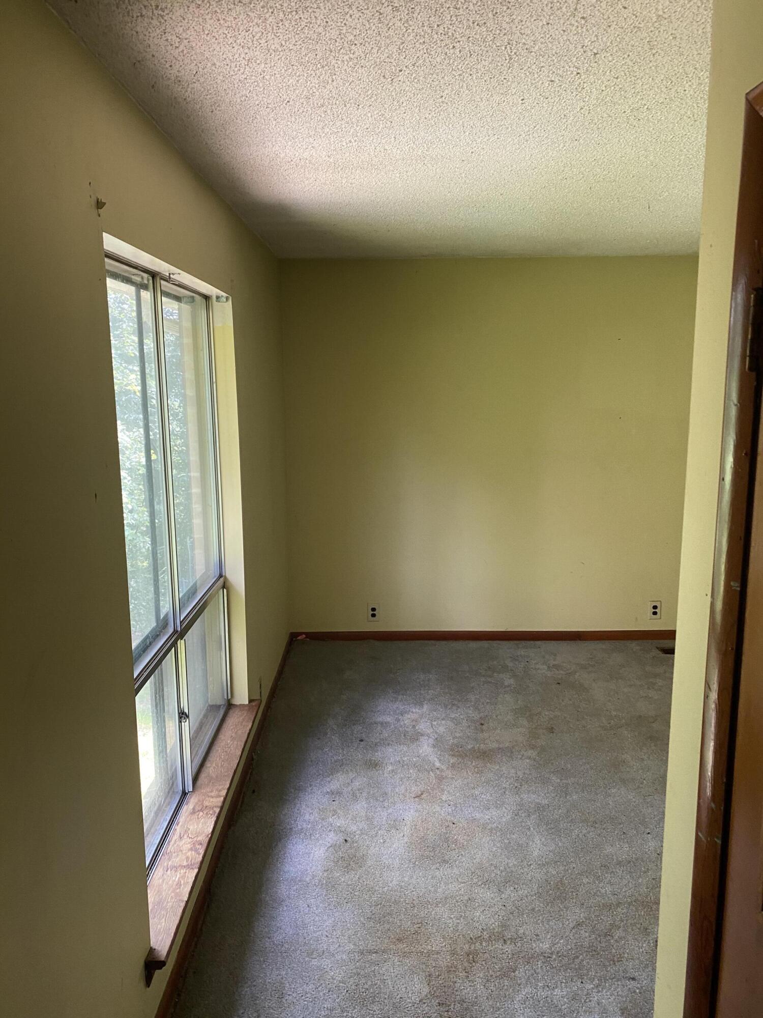 53 Travis Road Rossville, GA 30741 - Photo 6 of 18 IMG_5932