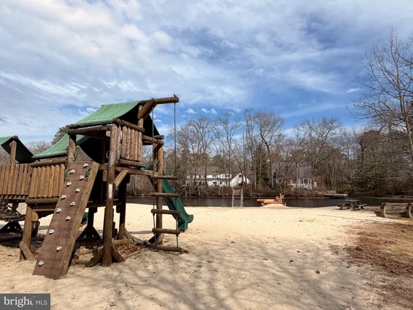 $550,000 | 7 Pin Oak Trail, Medford, NJ 08055