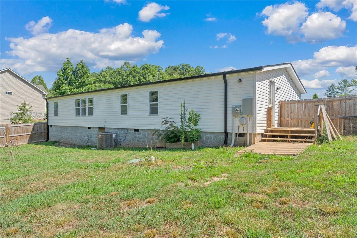 2748 Taylors Road Boones Mill, VA 24065 - Photo 40 of 49 40-MIB00538