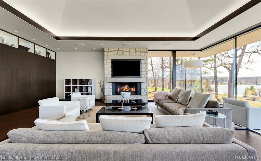 10173 Carmer Road Fenton, MI 48430 - Photo 8 of 58