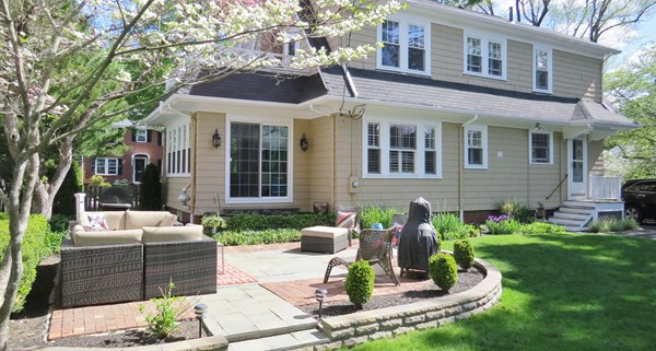 17 Upland Road Attleboro, MA 02703 - Photo 30 of 30 Gallery Image 30