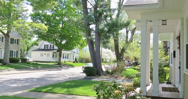 17 Upland Road Attleboro, MA 02703 - Photo 3 of 30 Gallery Image 3