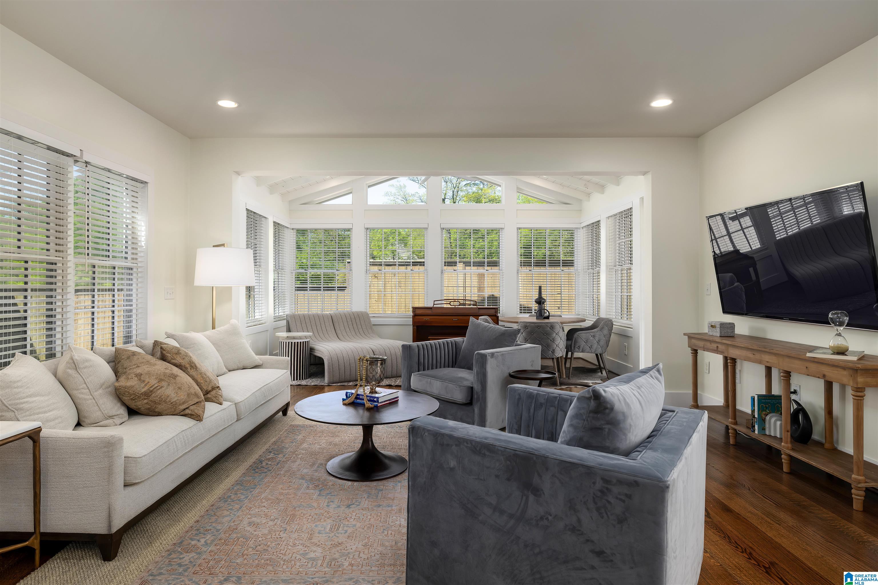 1106 Irving Road Birmingham, AL 35209 - Photo 20 of 52