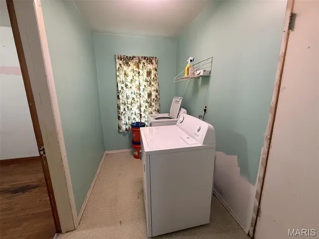 $72,500 | 135 West Maple Street, Brownstown, IL 62418