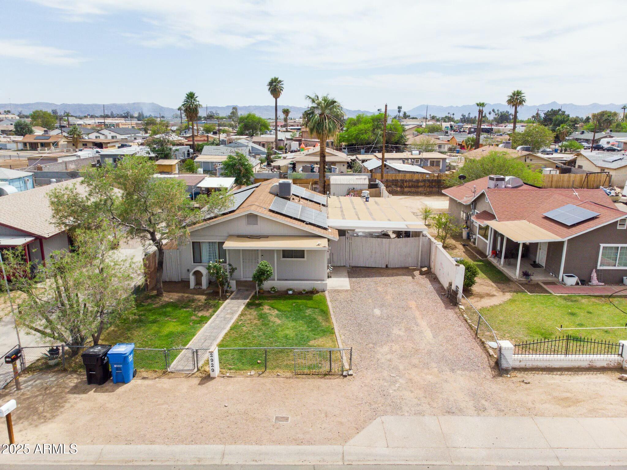 2929 West Granada Road Phoenix, AZ 85009 - Photo 25 of 28 a view of a city