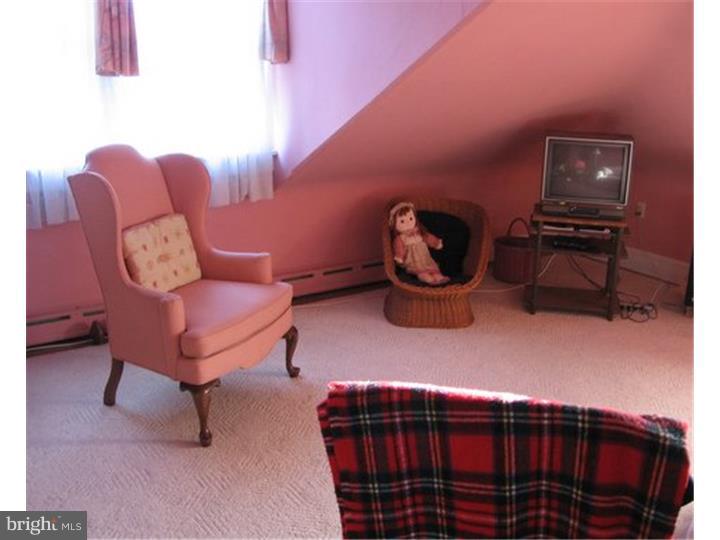 68 Byberry Road Hatboro, PA 19040 - Photo 22 of 25 Bedroom