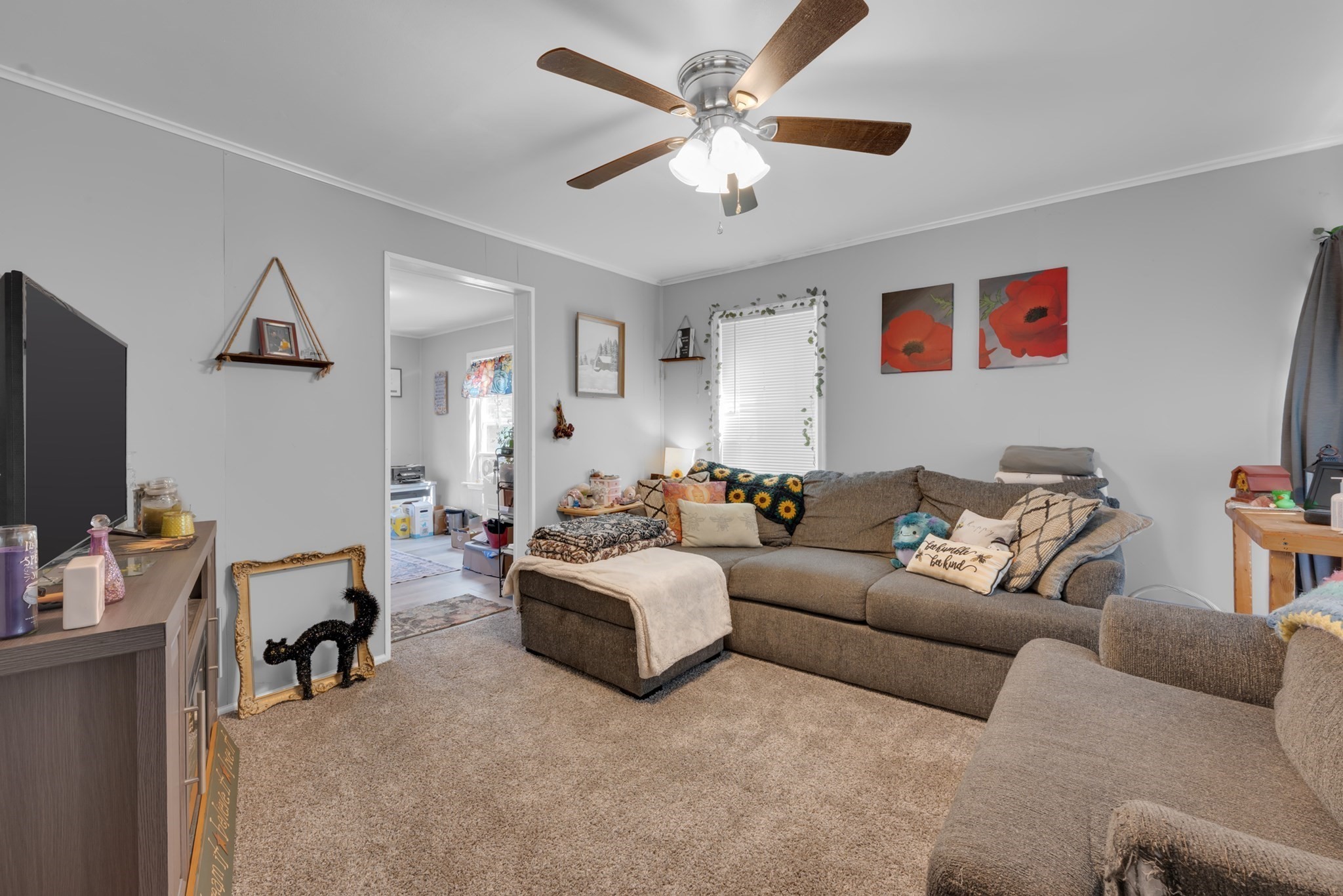 198-200 Southbridge Road Dudley, MA 01571 - Photo 13 of 31 Gallery Image 13