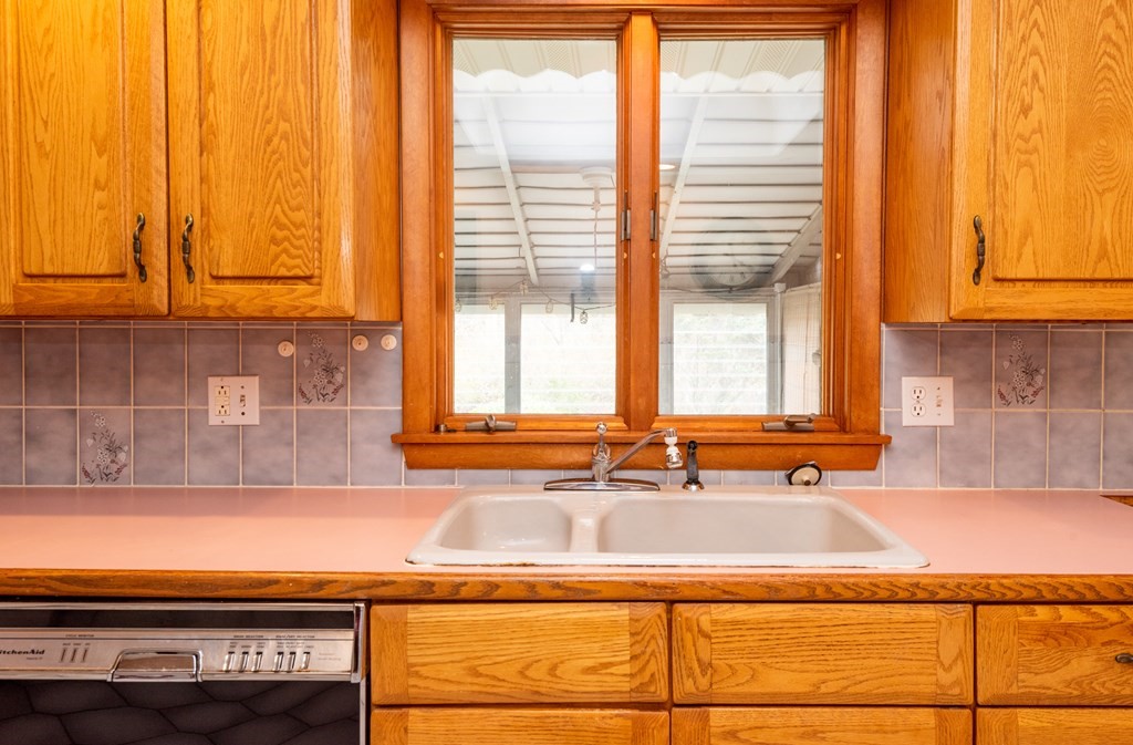 14 Gallo Road Lynn, MA 01904 - Photo 22 of 39 Gallery Image 22