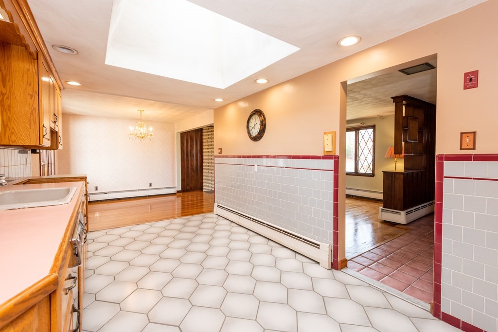 14 Gallo Road Lynn, MA 01904 - Photo 25 of 39 Gallery Image 25