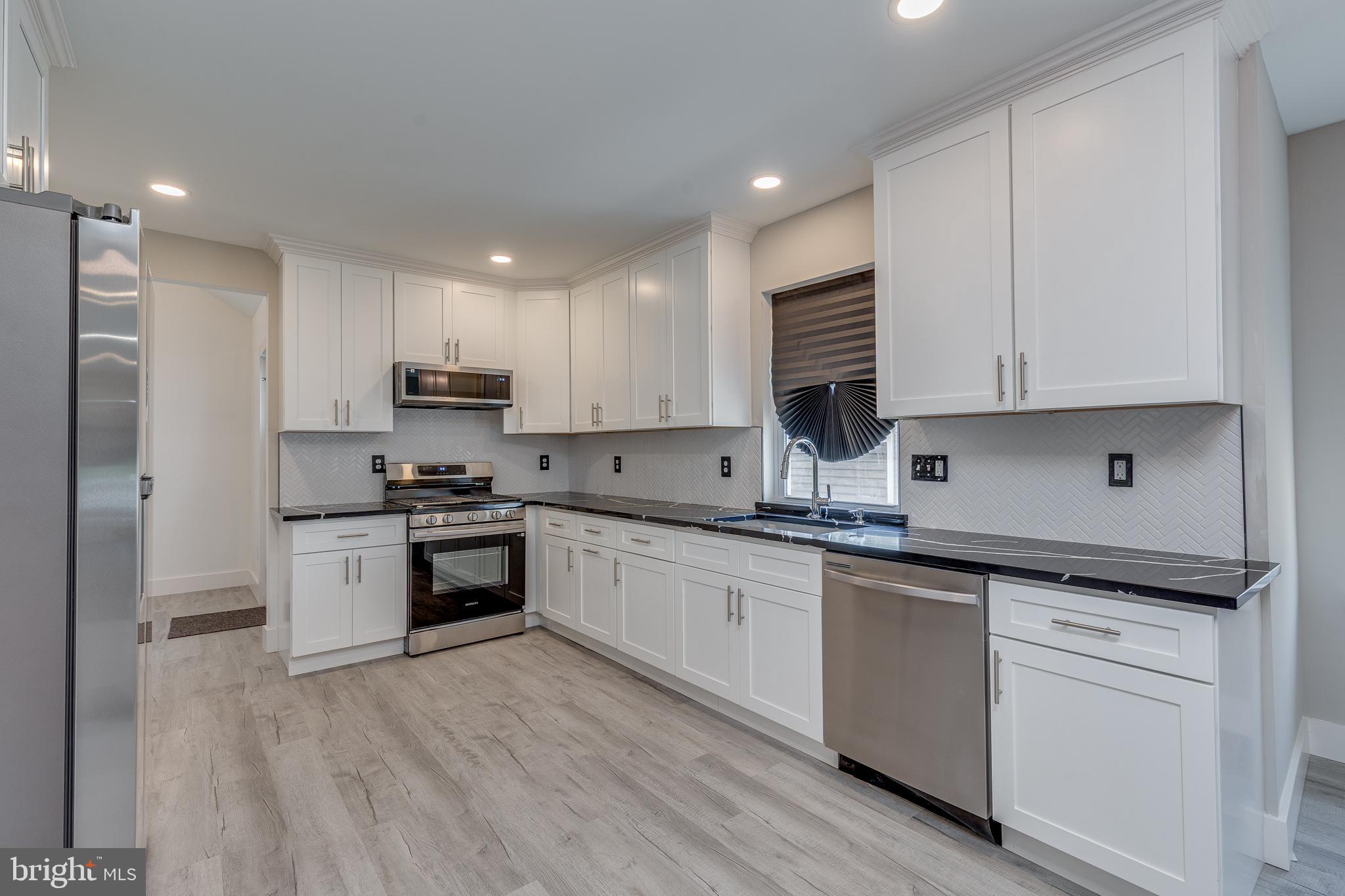 36 Atlantic Avenue Clementon, NJ 08021 - Photo 10 of 46