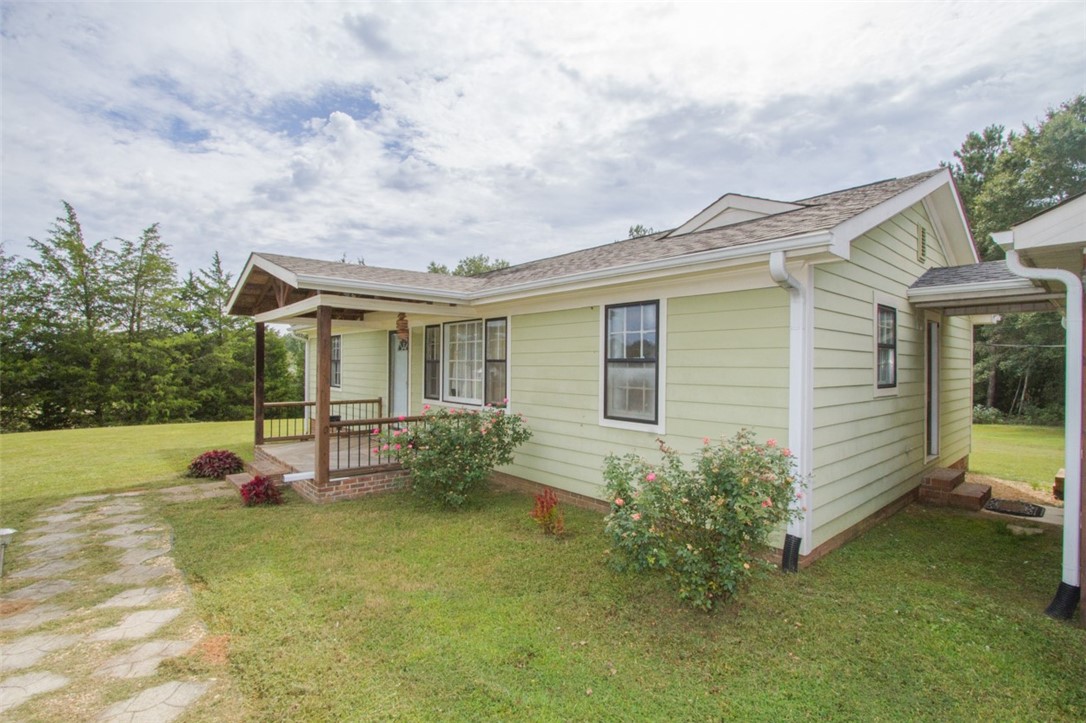 1301 Garren Road Belton, SC 29627 - Photo 28 of 33