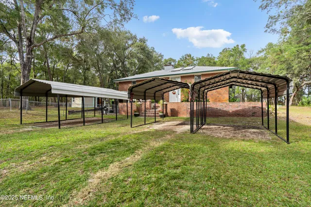 $575,000 | 8290 Melrose Road, Melrose, FL 32666