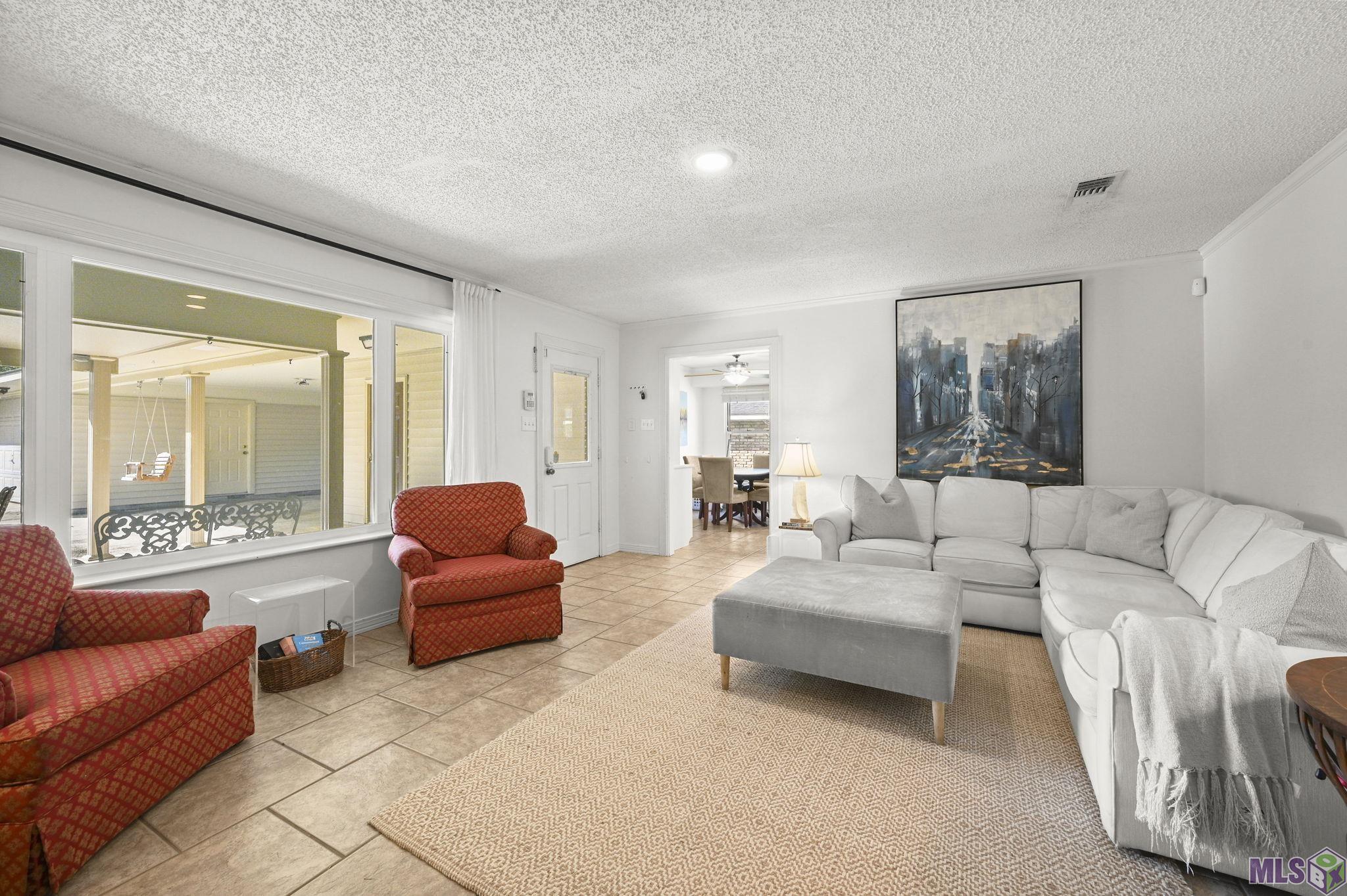 650 Chippenham Drive Baton Rouge, LA 70808 - Photo 4 of 38 Gallery Image 4