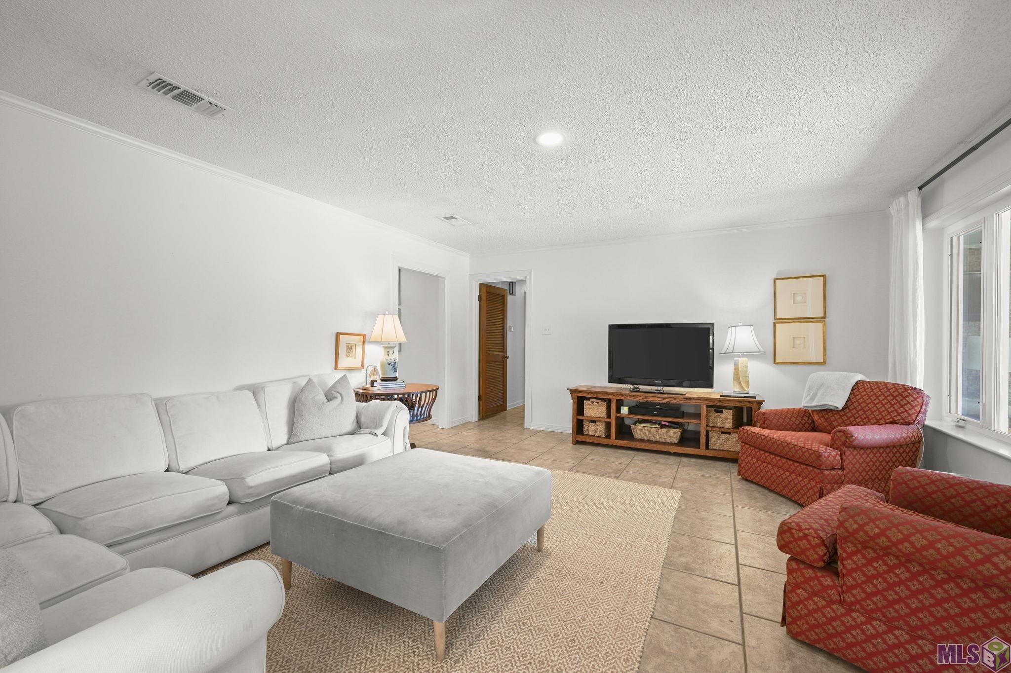 650 Chippenham Drive Baton Rouge, LA 70808 - Photo 5 of 38 Gallery Image 5