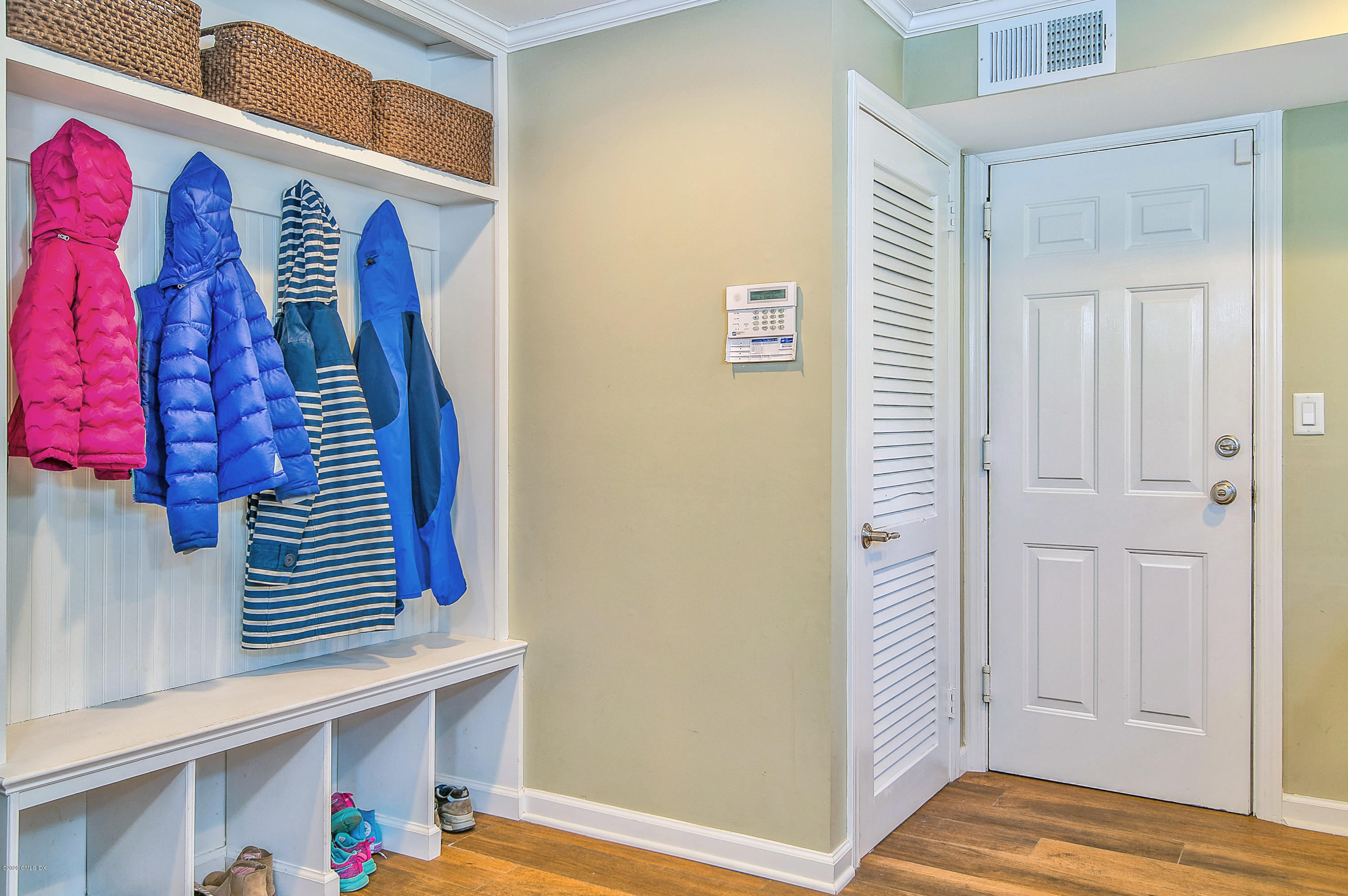 73 Malvern Road Stamford, CT 06905 - Photo 17 of 25 a view of walk in closet
