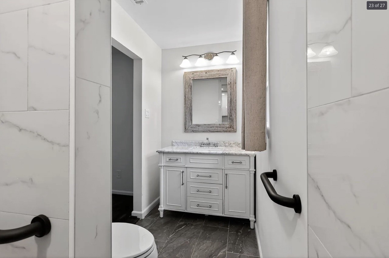 6031 Rutherglenn Drive Houston, TX 77096 - Photo 17 of 27