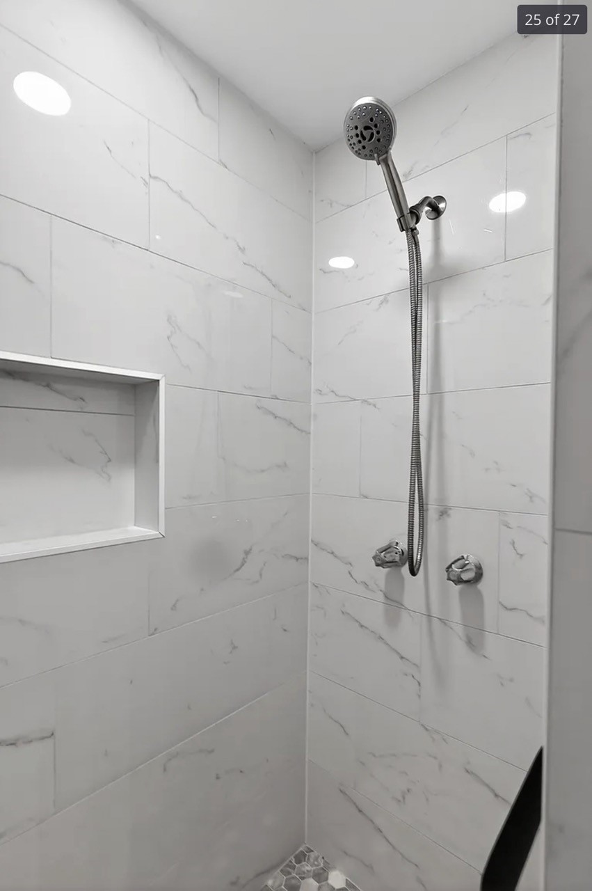 6031 Rutherglenn Drive Houston, TX 77096 - Photo 18 of 27