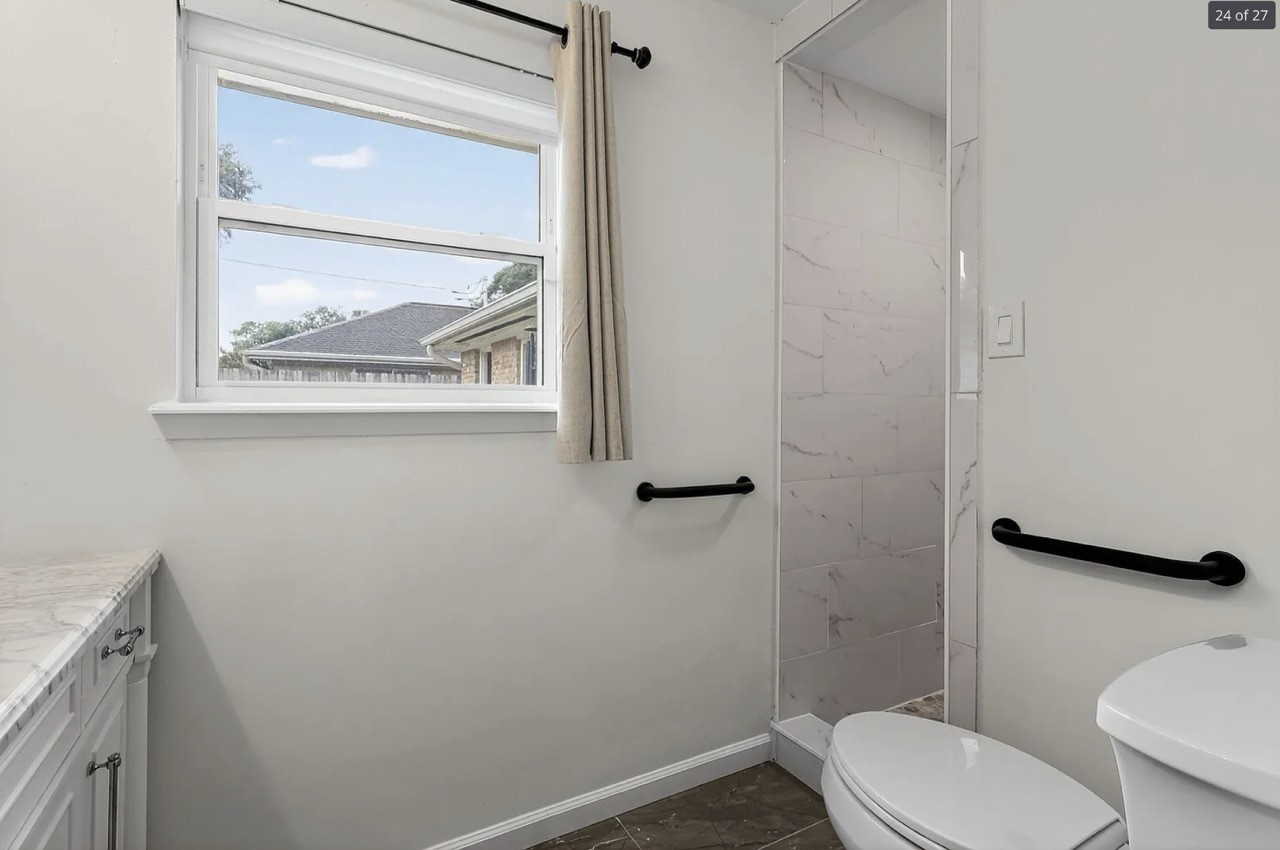 6031 Rutherglenn Drive Houston, TX 77096 - Photo 19 of 27