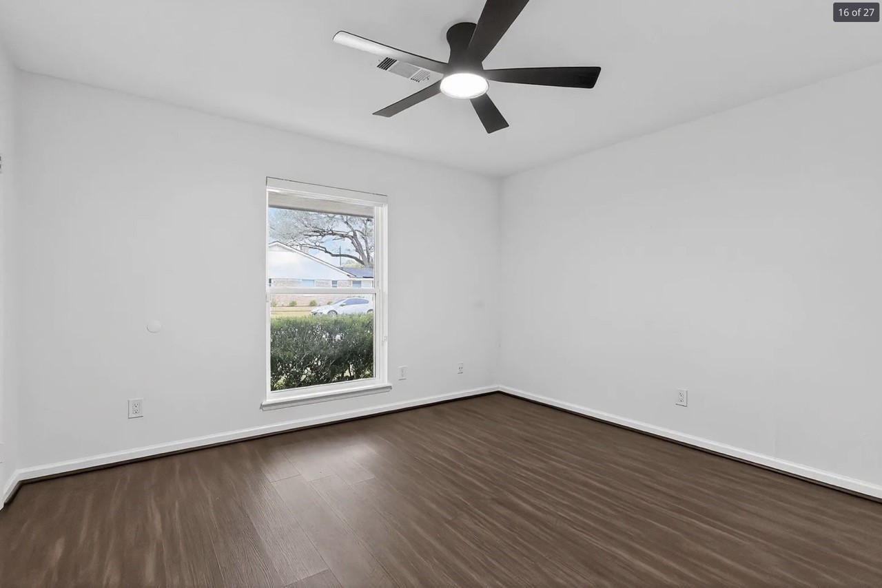 6031 Rutherglenn Drive Houston, TX 77096 - Photo 20 of 27