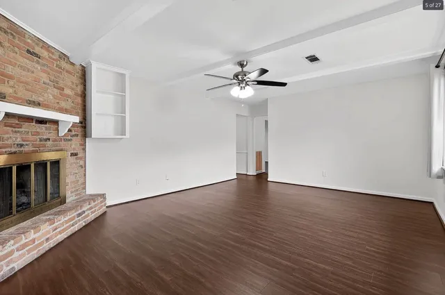 $2,400 | 6031 Rutherglenn Drive, Houston, TX 77096