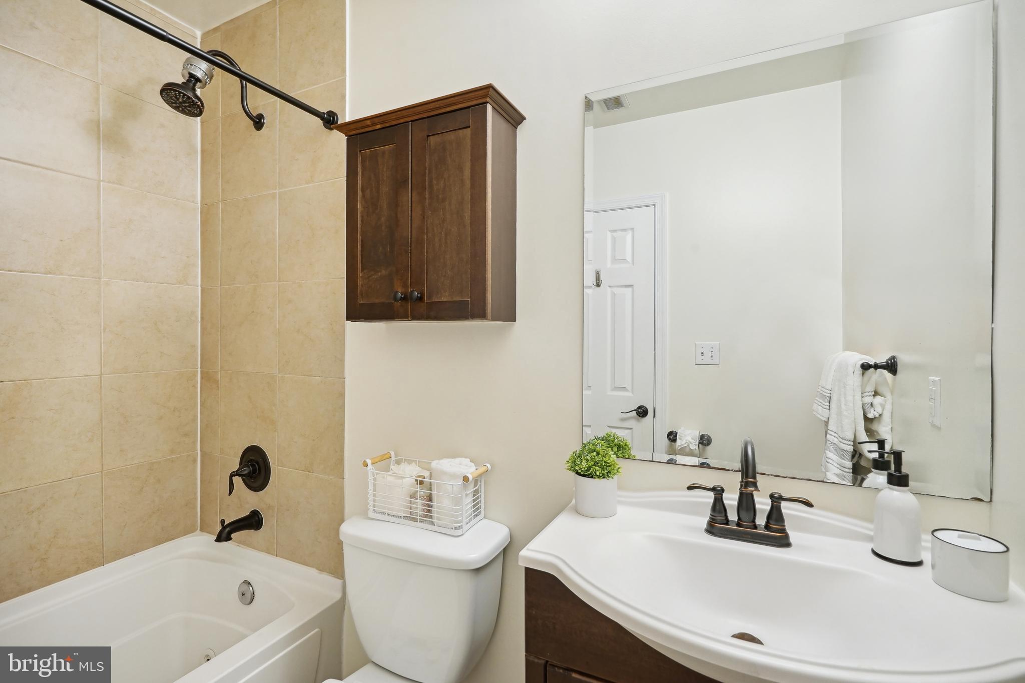 1952 3rd Street Northeast, Unit 102 Washington, DC 20002 - Photo 12 of 23 Primary bath