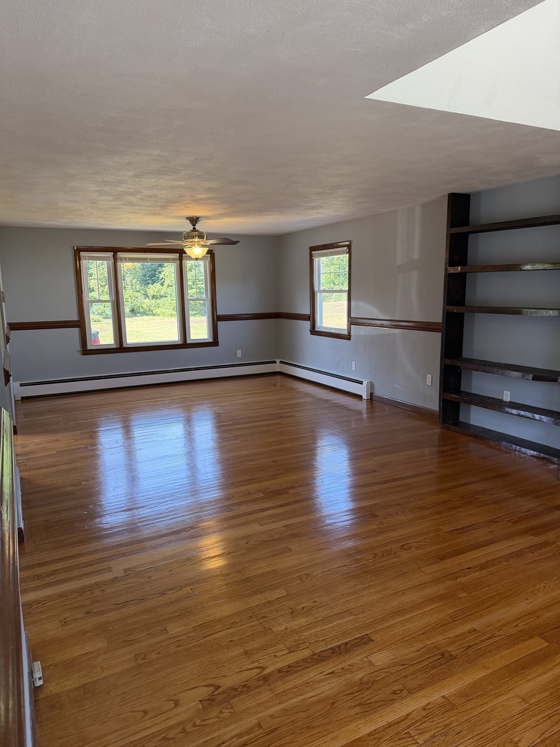 16 Bluemer Road Southampton, MA 01073 - Photo 4 of 40 Gallery Image 4