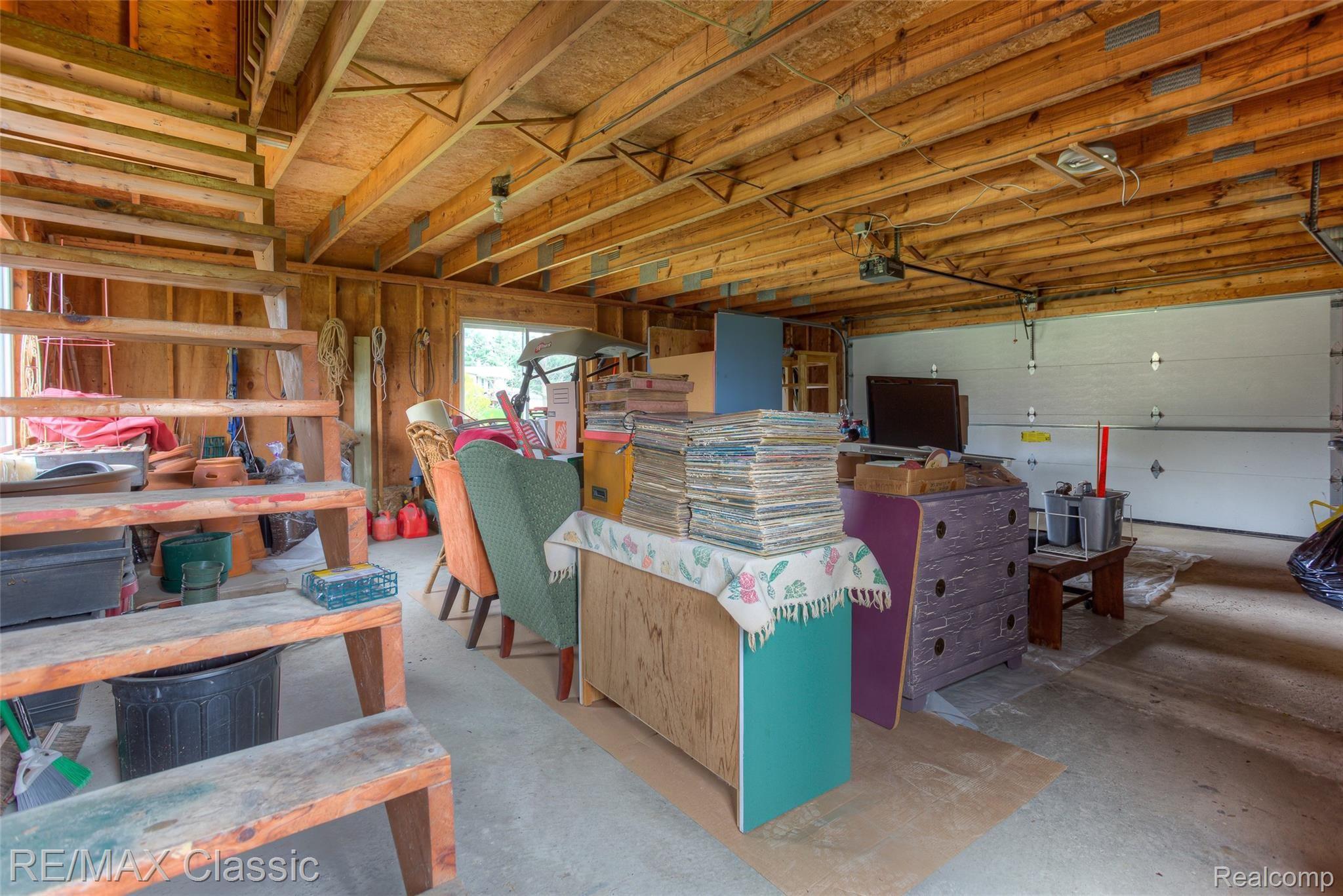 13257 Fagan Road Holly, MI 48442 - Photo 49 of 62 13257 fagan interiors (43).jpg