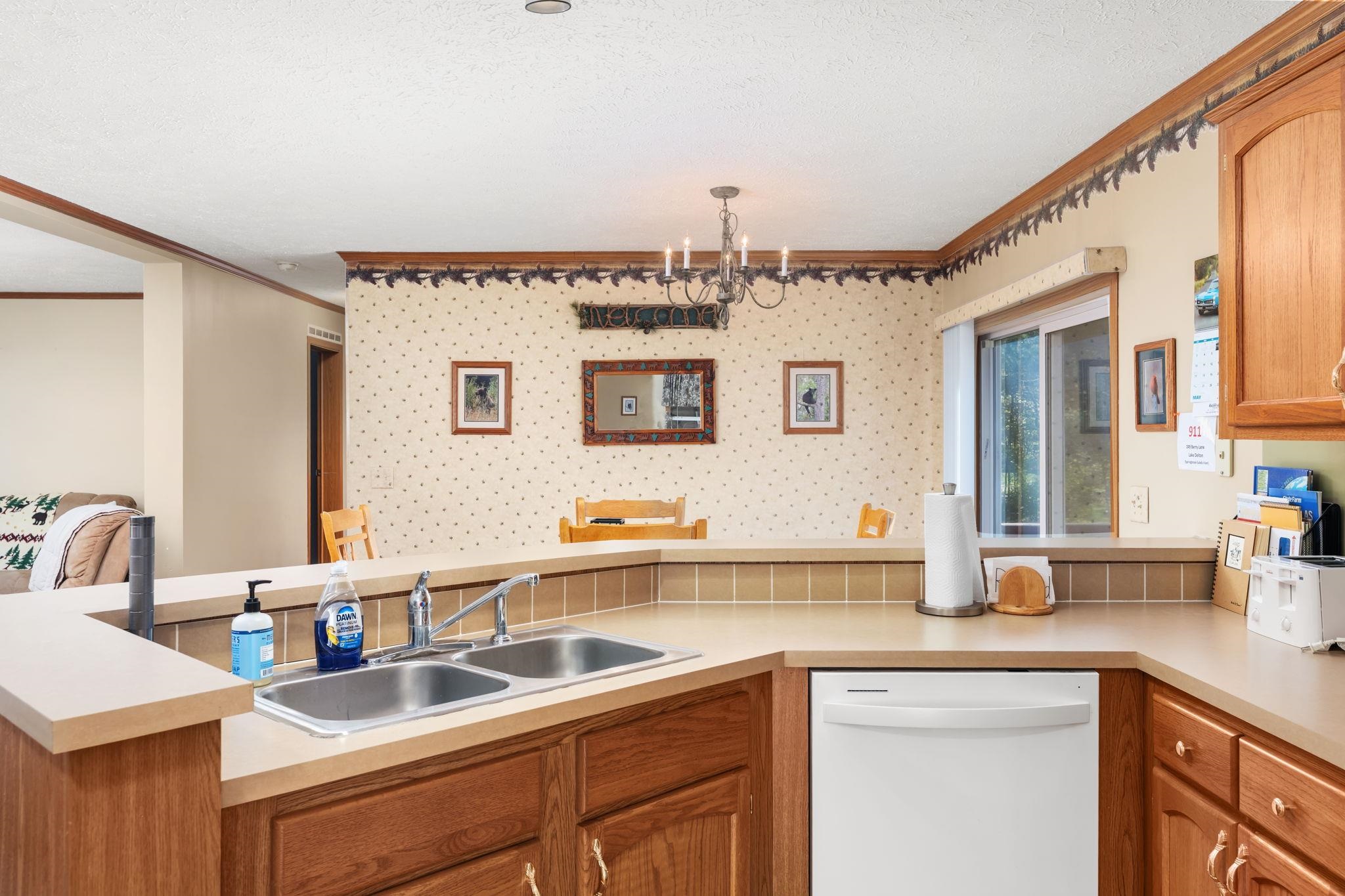 249 Berry Lane Wisconsin Dells, WI 53965 - Photo 7 of 27