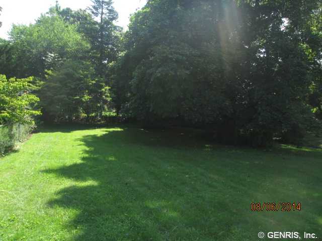 125 Windsor Road Greece, NY 14612 - Photo 2 of 13 Exterior Front