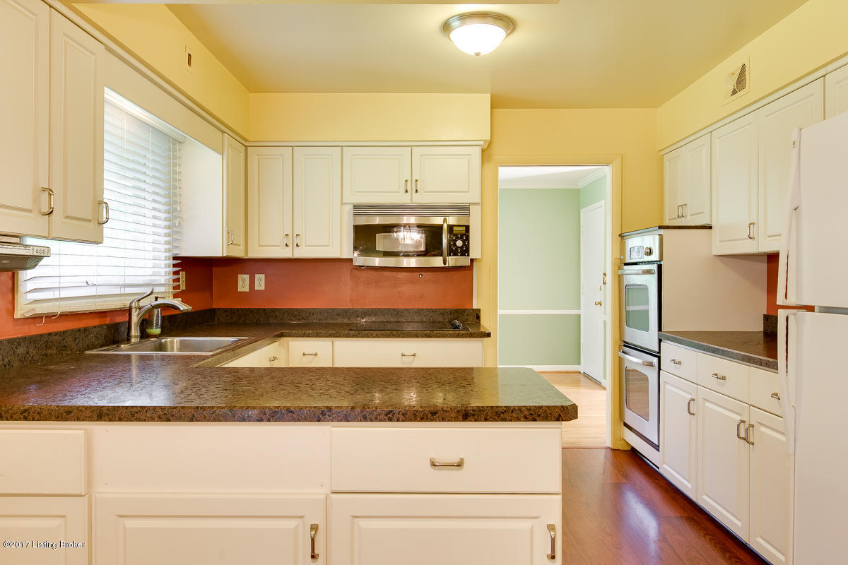 2708 Lamont Road Louisville, KY 40205 - Photo 15 of 28 2708 Lamont Rd-16