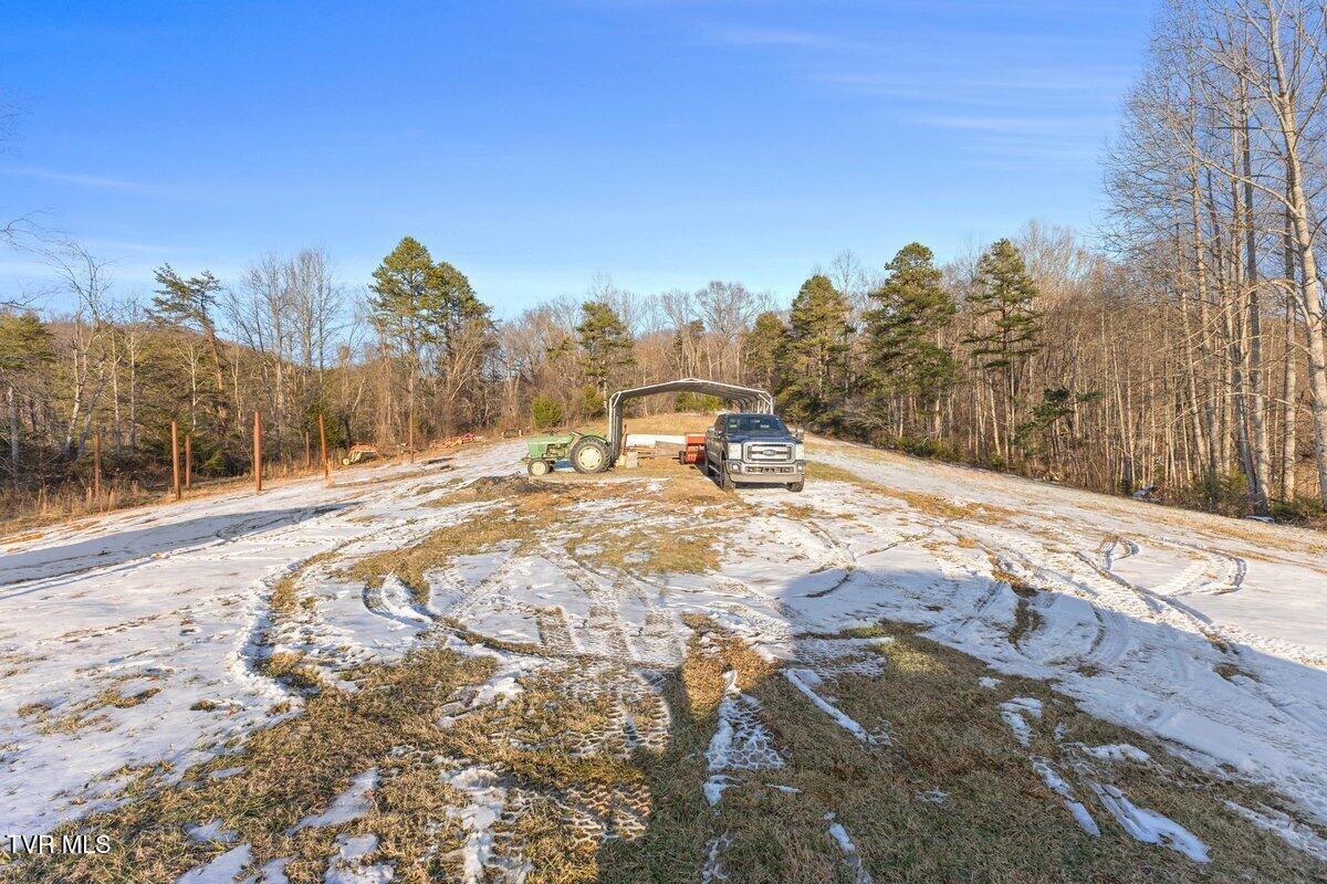 174 Carr Hollow Road Elizabethton, TN 37643 - Photo 20 of 48 128A5796 (1)