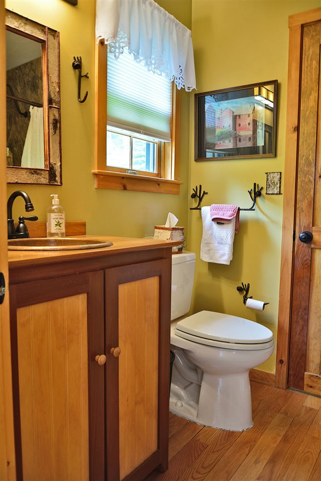 194 Lane Road Holderness, NH 03245 - Photo 29 of 34